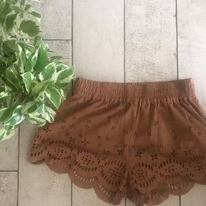 Mink pink suede scallop shorts